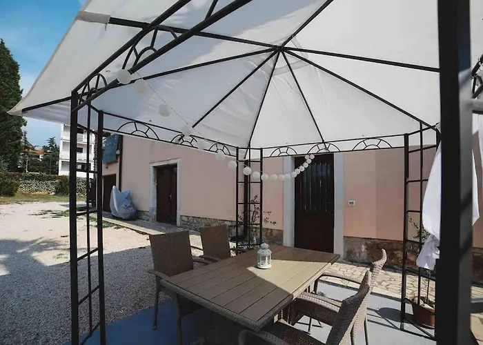 New Renovated Mauri Lejlighed Poreč