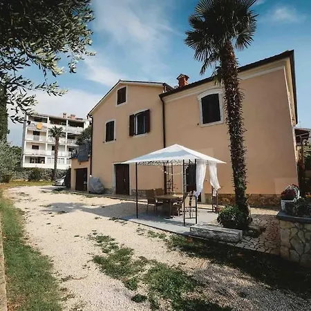New Renovated Mauri بوريتش
