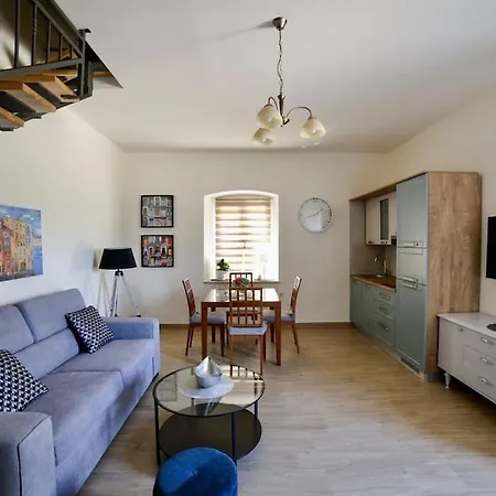 Apartment Mauri 1 *